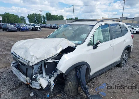 2021 Subaru Forester Limited z USA, uszkodzony, nr VIN JF2SKASC6MH546360